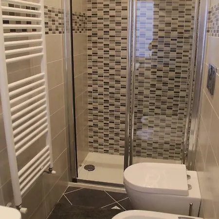 Il Piccolo Loft Della Vela サヴォーナ