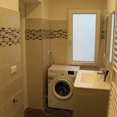 Il Piccolo Loft Della Vela * サヴォーナ