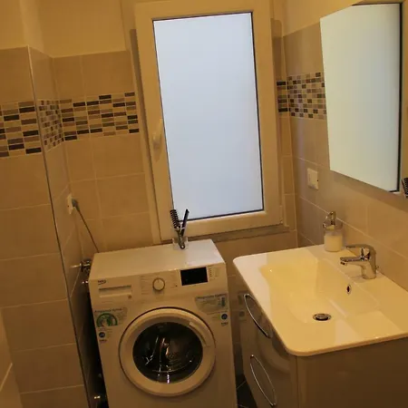 Apartament Il Piccolo Loft Della Vela Savona