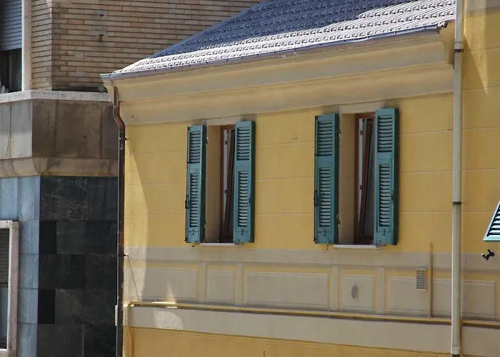 Il Piccolo Loft Della Vela شقة سافونا